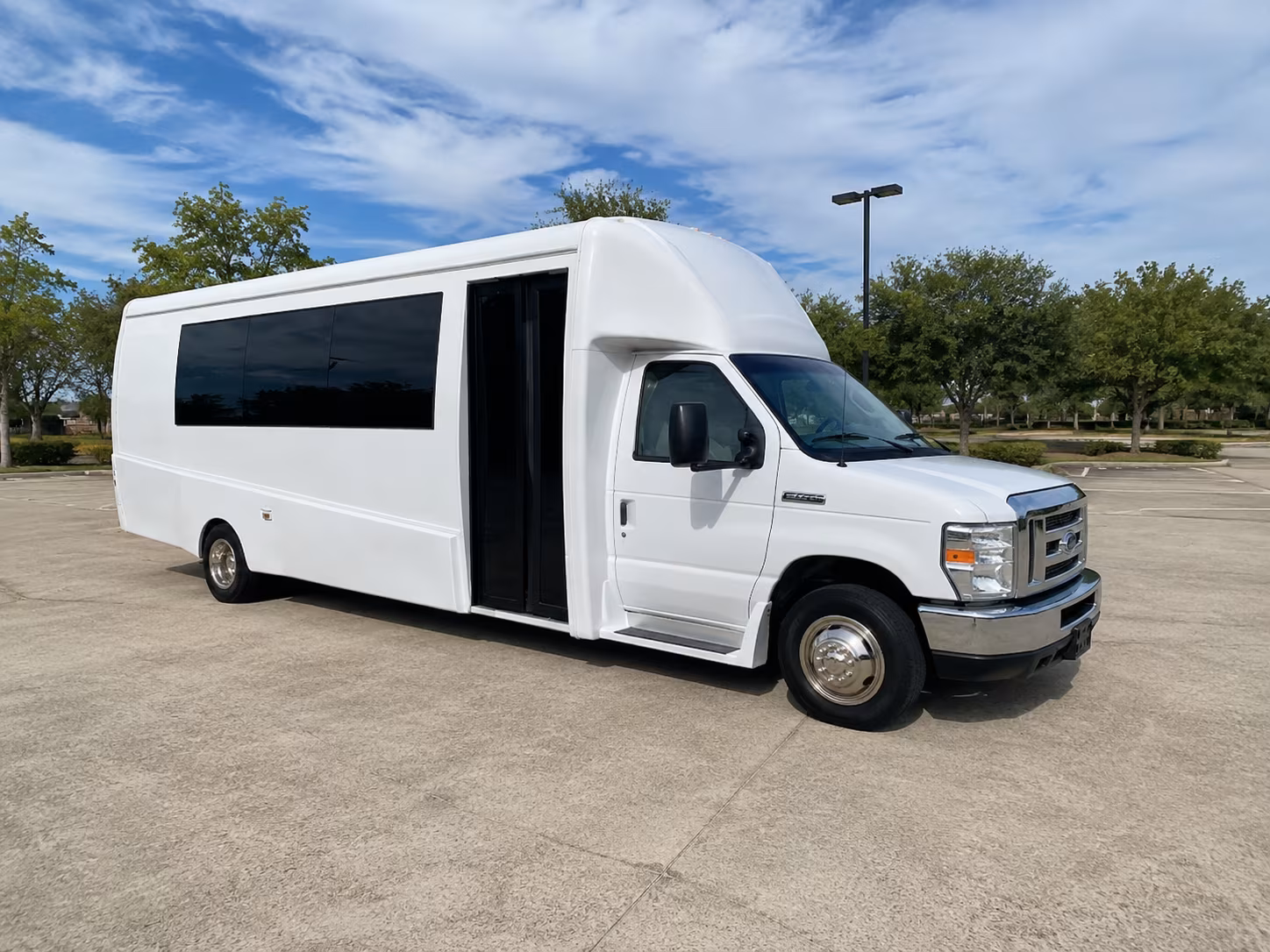 Redmond Homecoming & Prom Party Bus Rentals