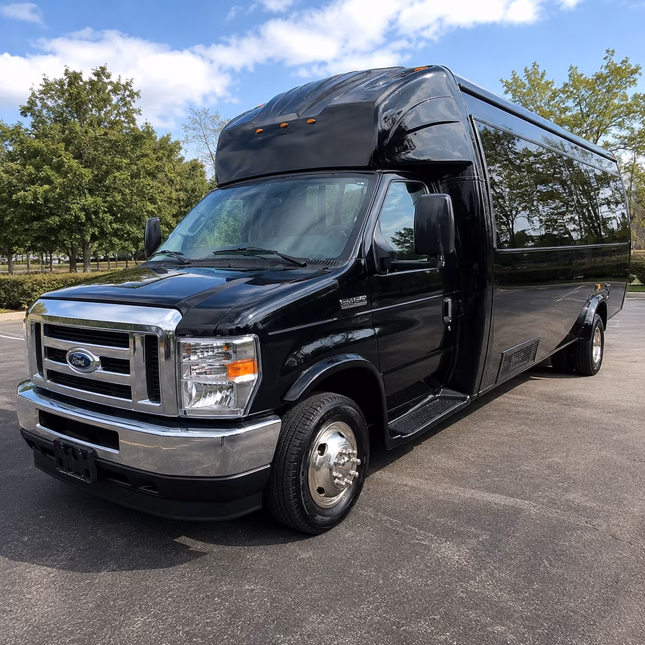 Tacoma Birthday, Sweet 16, & Quinceañera Transportation group transportation