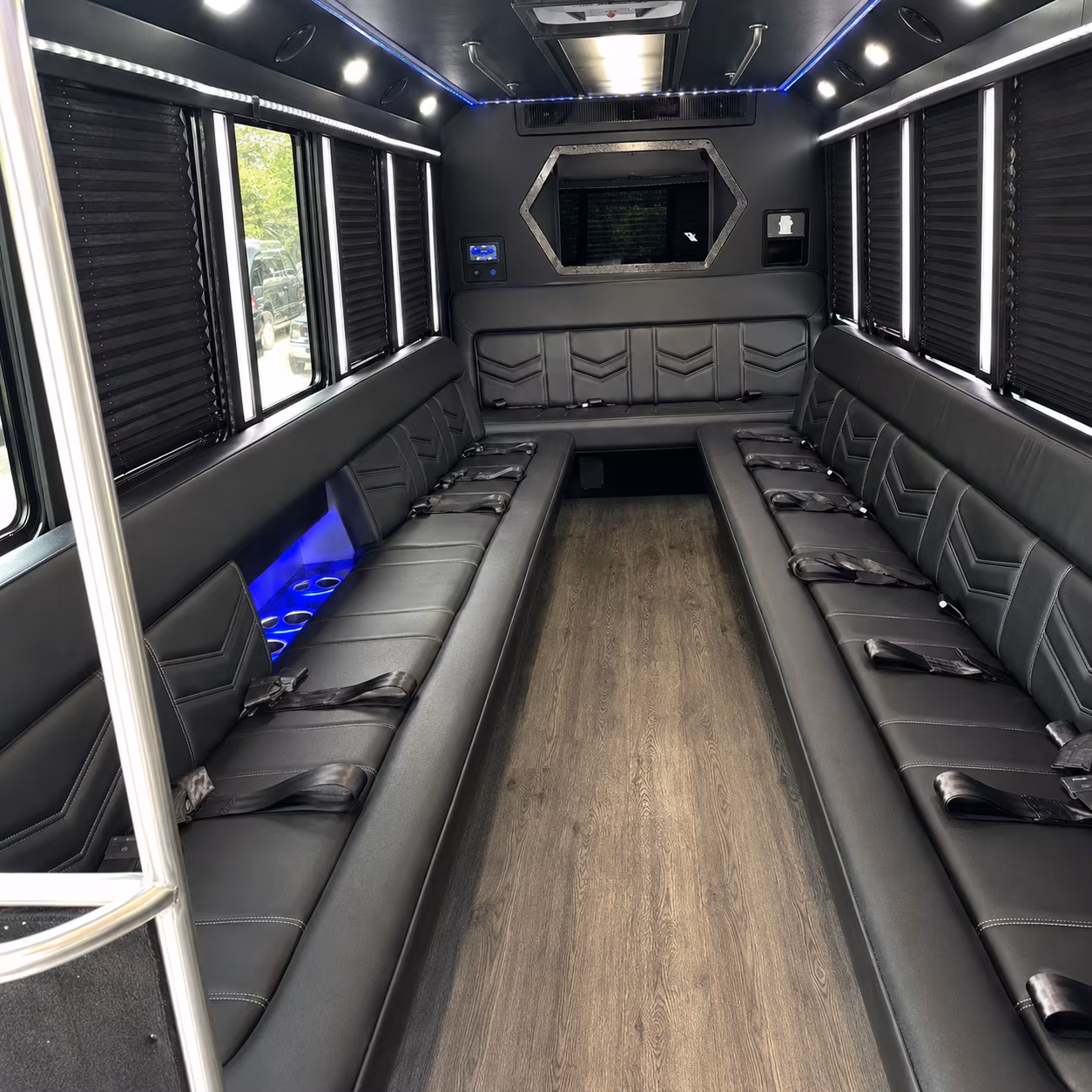 Tacoma Birthday, Sweet 16, & Quinceañera Transportation party bus exterior