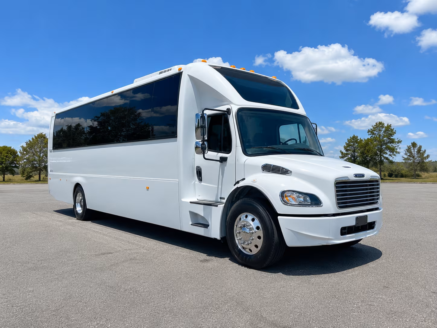 Tacoma Winery Tour & Pub Crawl Transportation party bus exterior