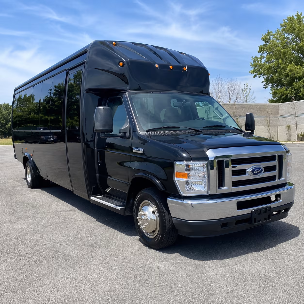 Tacoma Winery Tour & Pub Crawl Transportation party bus exterior