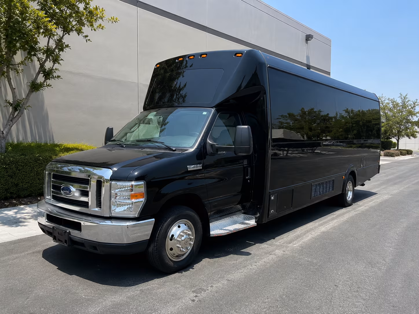 Tacoma Winery Tour & Pub Crawl Transportation pickup coordination